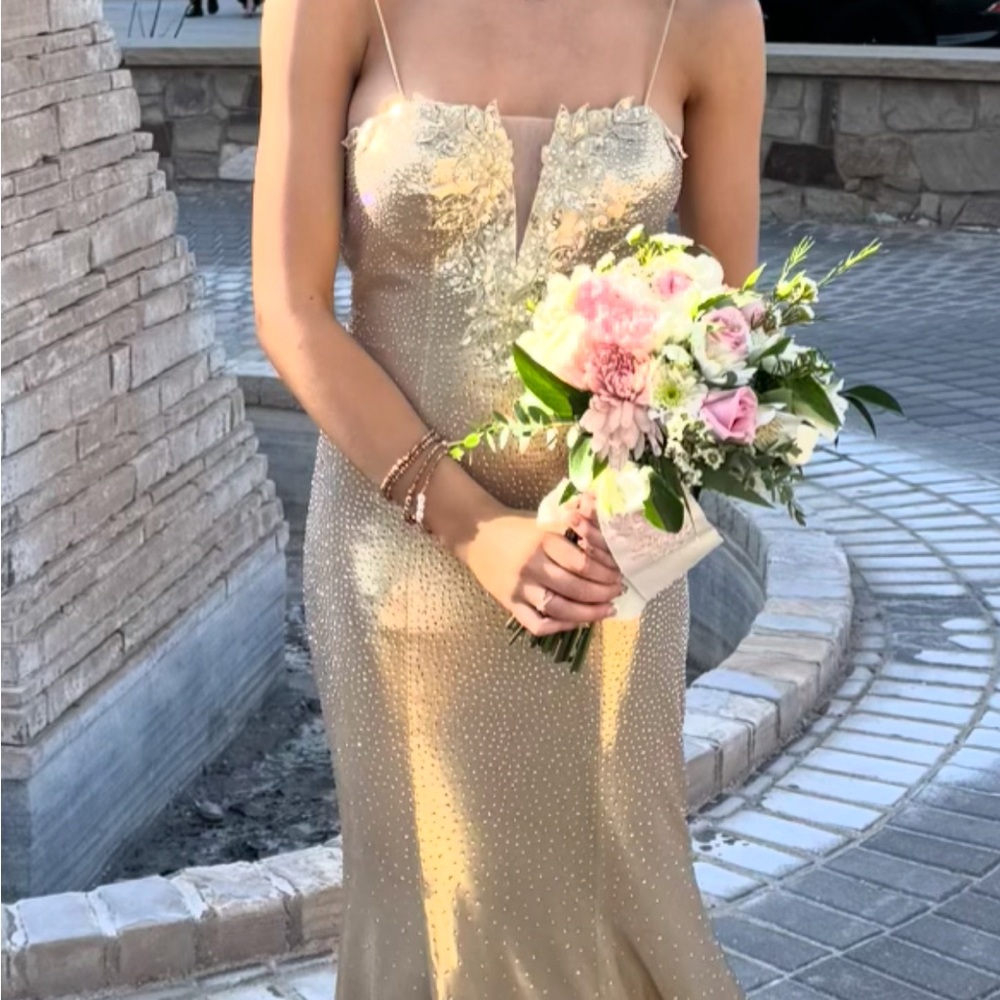 Elegant Gold Evening Gown
